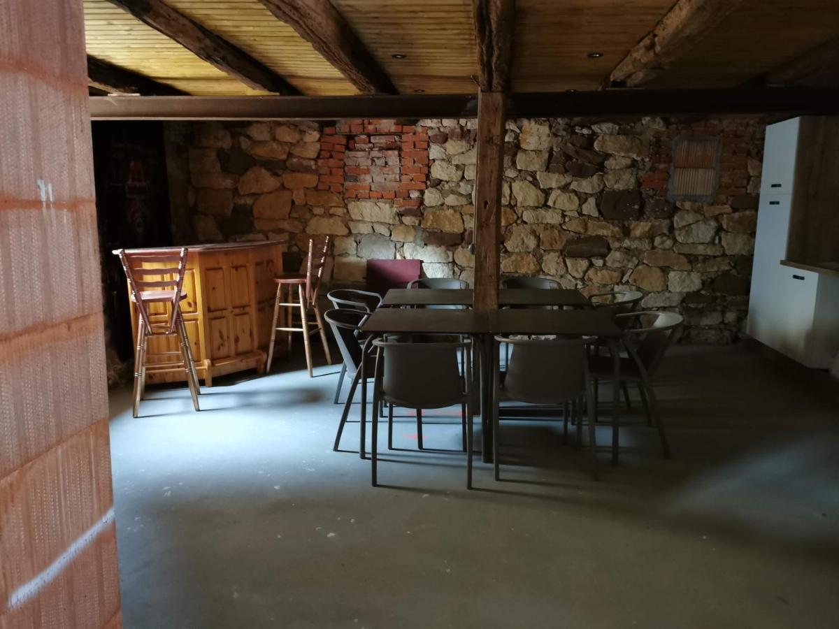 Bi d'Grosseltere Gîtes de charme Kirrwiller Extérieur photo