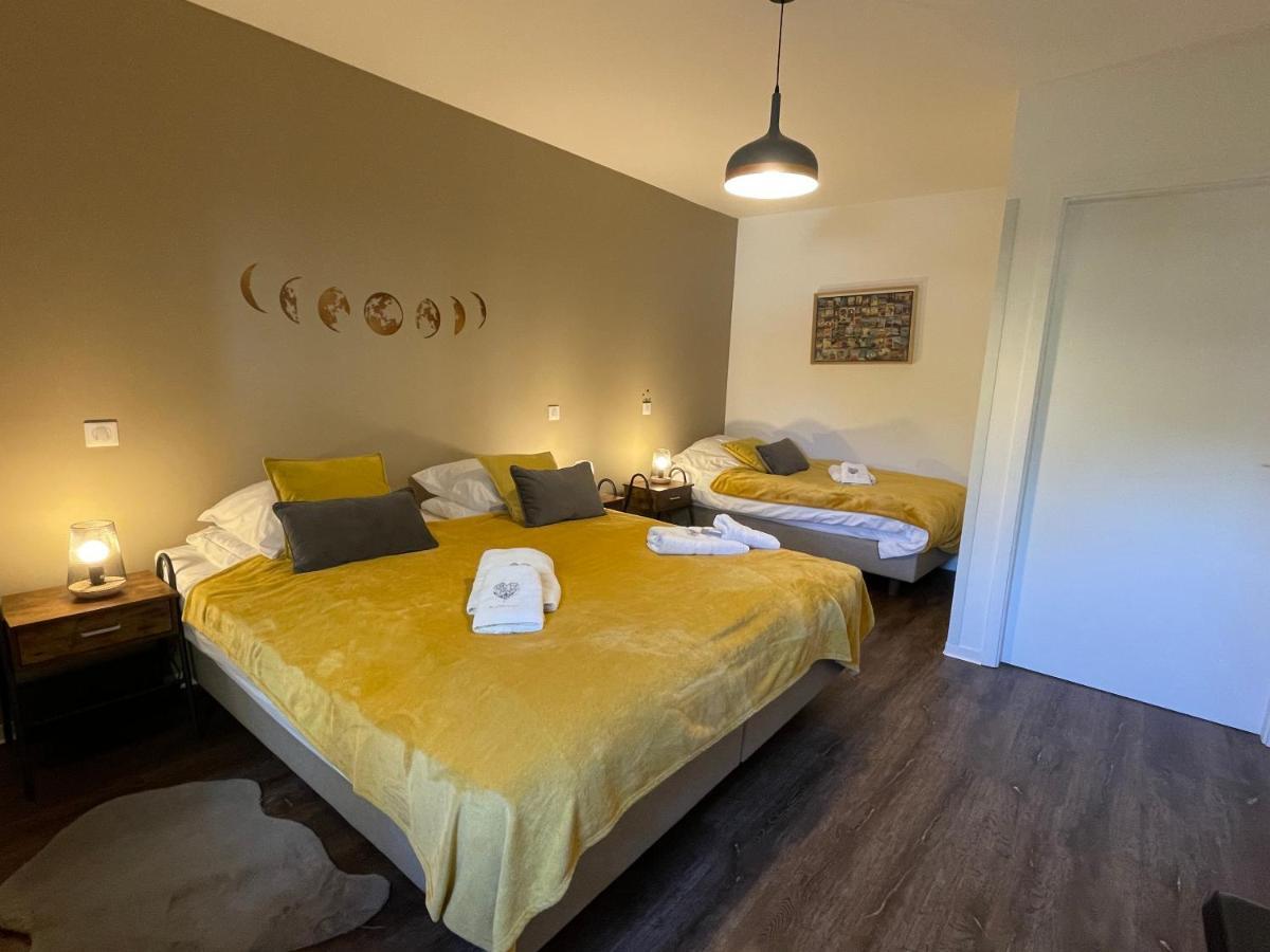 Bi d'Grosseltere Gîtes de charme Kirrwiller Extérieur photo